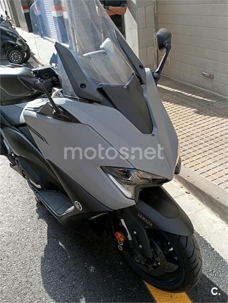 Yamaha TMAX 560 ABS – Vista 5