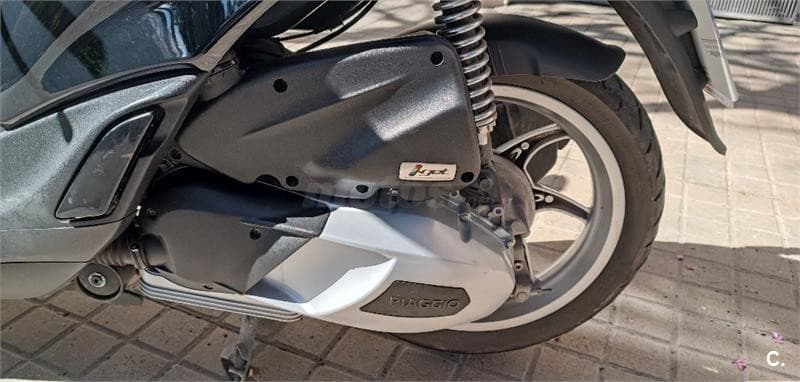 Piaggio LIBERTY – Vista 4