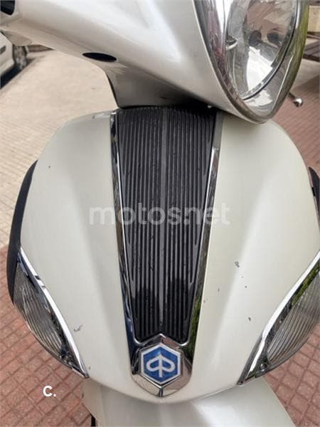 Piaggio LIBERTY S 125 – Vista 25