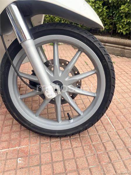 Piaggio LIBERTY S 125 – Vista 36