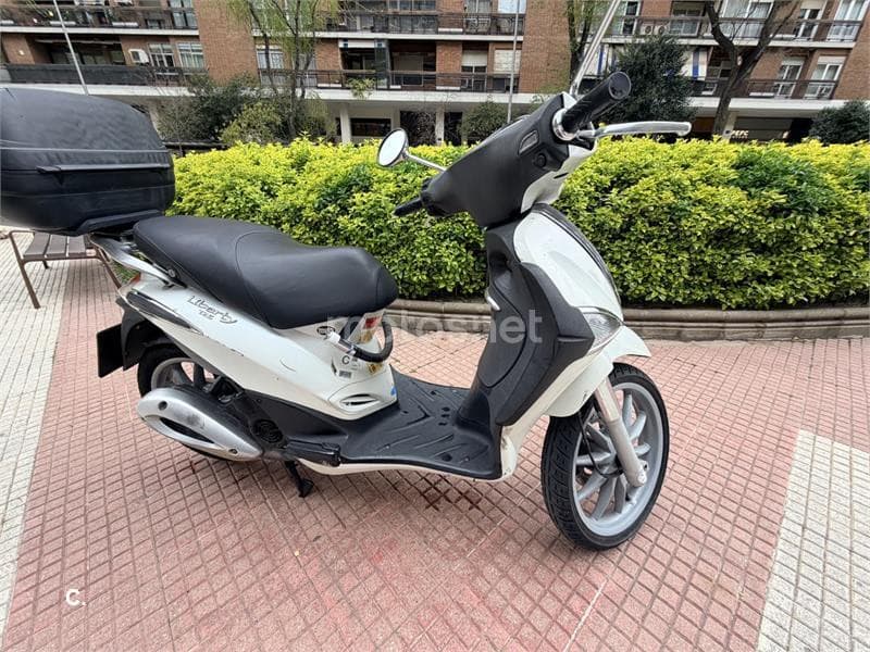 Piaggio LIBERTY S 125 – Vista 39