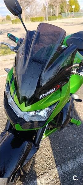 Kawasaki Z 750 – Vista 11