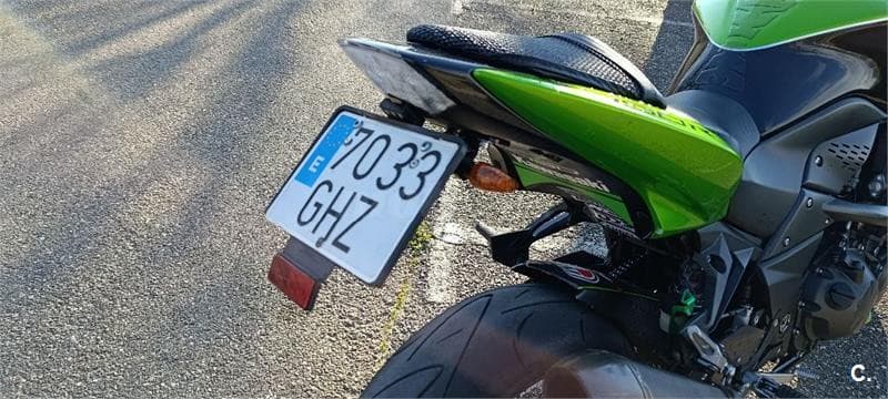 Kawasaki Z 750 – Vista 9