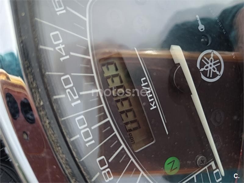 Yamaha XVS 1300 A Midnight Star – Vista 4