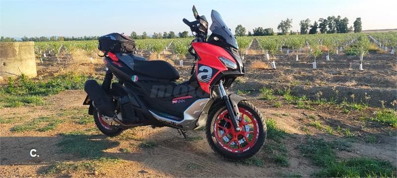 Aprilia SR GT 125 – Vista 2