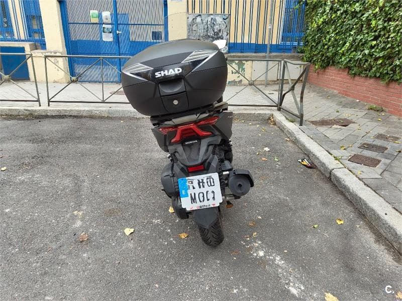 Honda Forza 125 – Vista 3