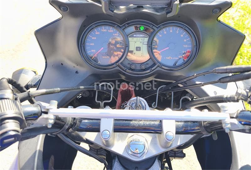 Suzuki V-Strom 650 – Vista 1