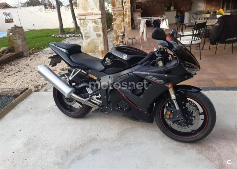 Yamaha YZF R6 – Vista 5