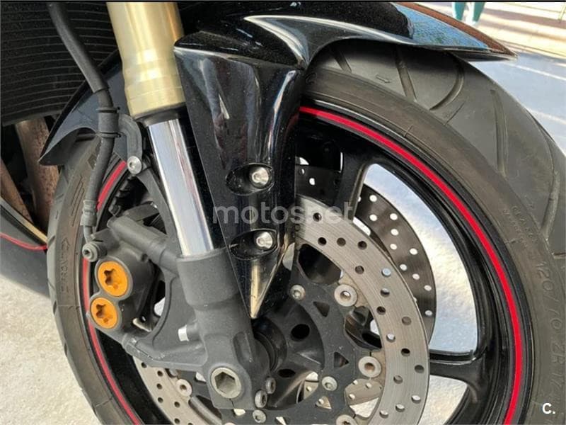 Yamaha YZF R6 – Vista 6