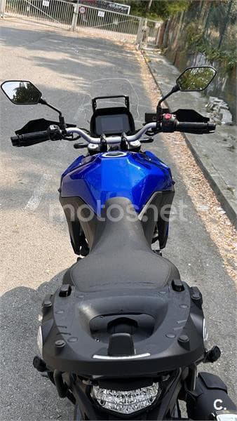 Suzuki V-Strom 800 – Vista 3