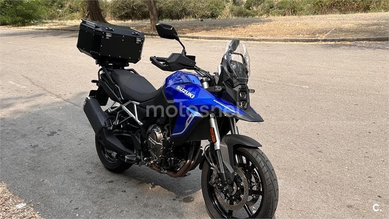 Suzuki V-Strom 800 – Vista 6