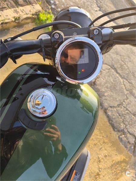 Yamaha XV 950R ABS – Vista 8