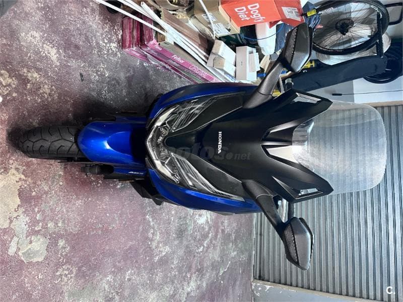 Honda Forza 350 – Vista 3