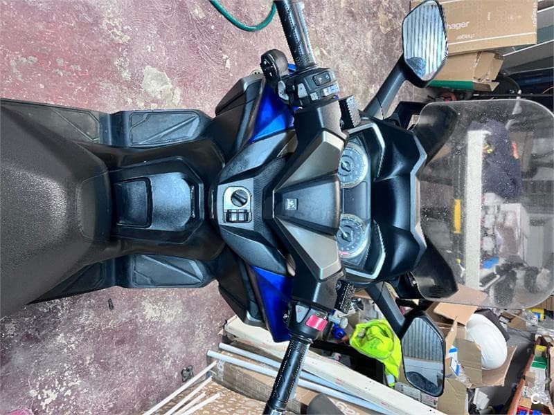 Honda Forza 350 – Vista 4