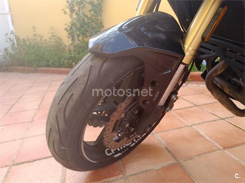 CFMOTO 650 MT – Vista 11