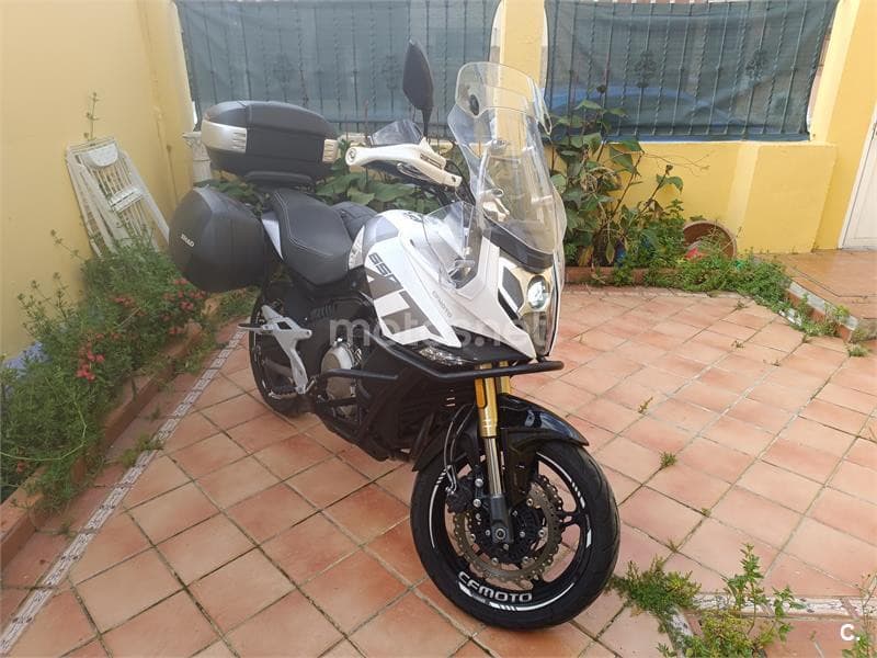 CFMOTO 650 MT – Vista 15