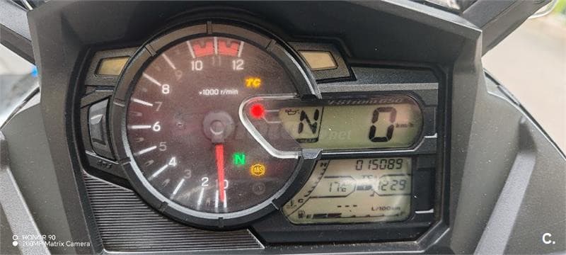 Suzuki V-Strom 650 ABS – Vista 5