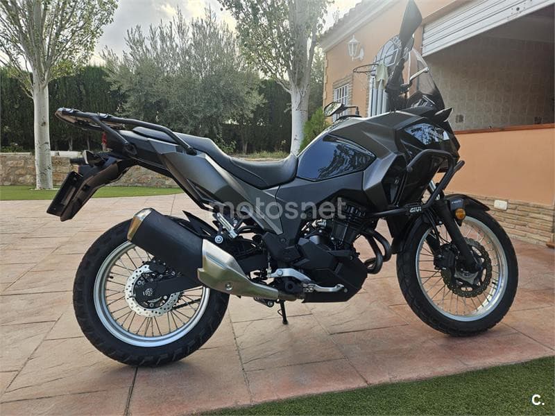 Kawasaki Versys-X 300 – Vista 1