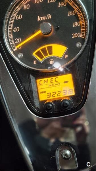 Suzuki Intruder C800C – Vista 3