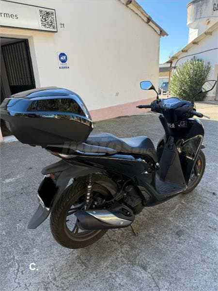 Honda SH125i – Vista 2