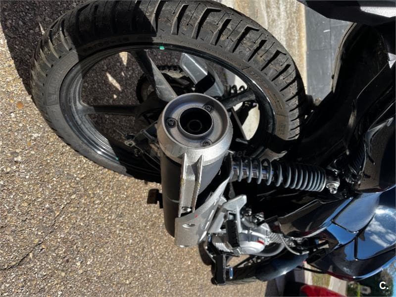 Yamaha YBR 125 – Vista 6