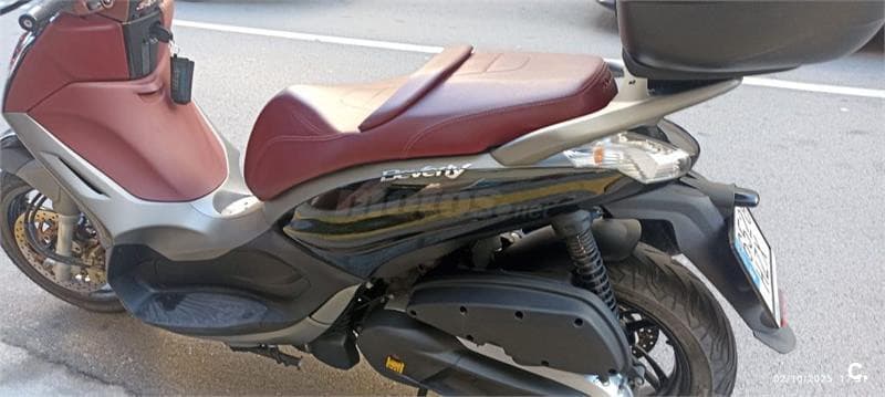 Piaggio Beverly Sport Touring 350 – Vista 12