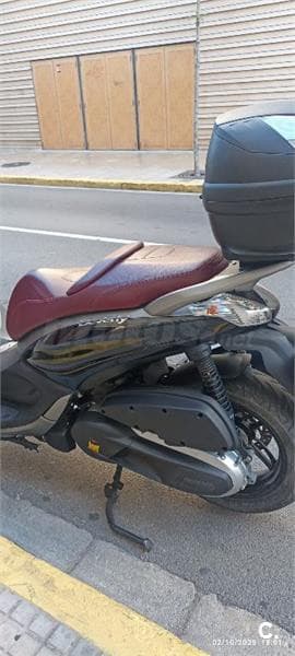 Piaggio Beverly Sport Touring 350 – Vista 7