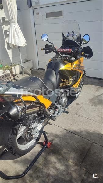 Honda VARADERO XL1000V C-ABS – Vista 3