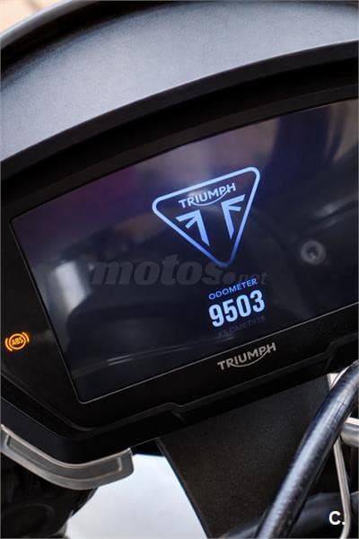 Triumph Street Triple – Vista 3