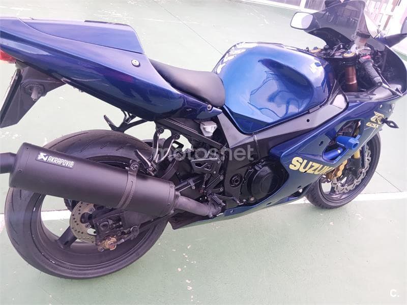 Suzuki GSX R1000 – Vista 10