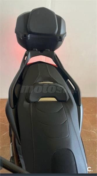 Yamaha XMAX 300 – Vista 3