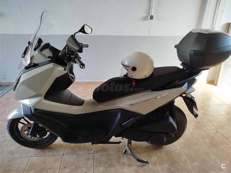 Kymco Sky Town 125 ABS – Vista 3