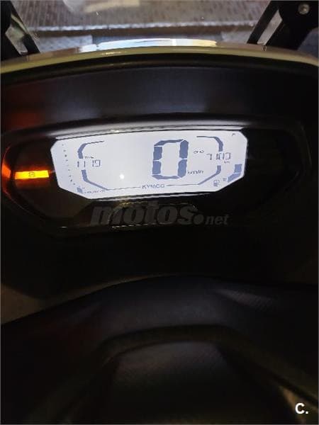 Kymco Sky Town 125 ABS – Vista 8