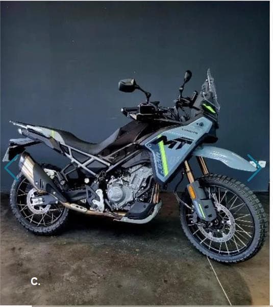 CFMOTO 450 MT – Vista 4