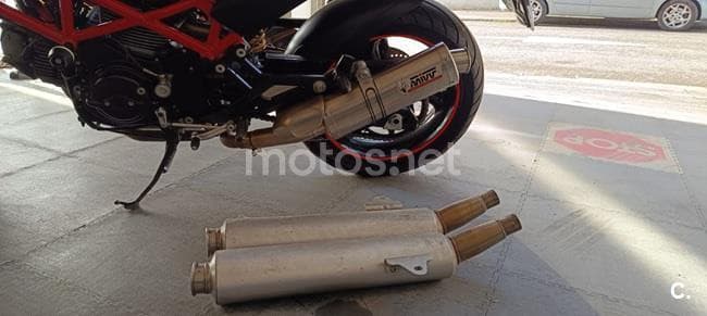 Ducati MONSTER 695 – Vista 12