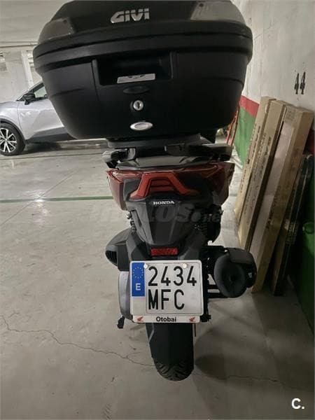 Honda Forza 350 – Vista 3