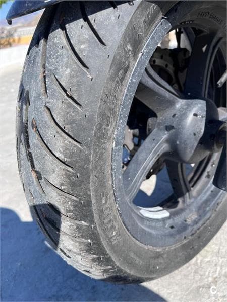 Kymco Super Dink 125i – Vista 8