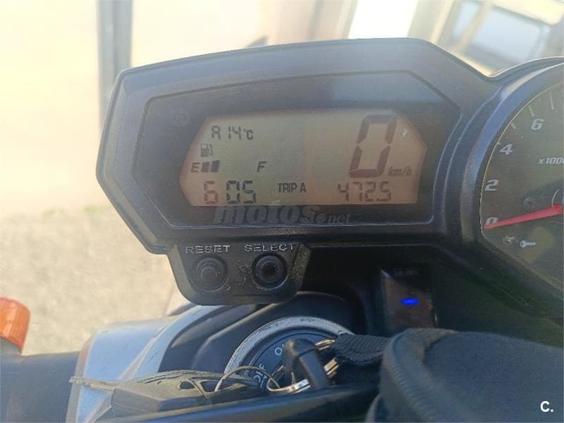 Yamaha FZ6 N S2 – Vista 3