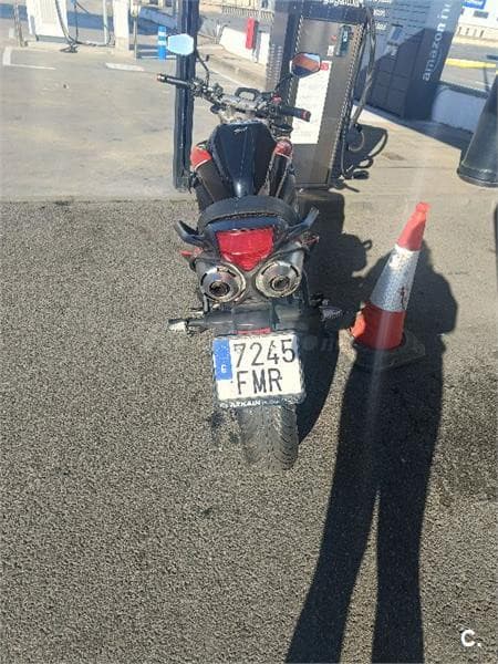 Yamaha FZ6 N S2 – Vista 4