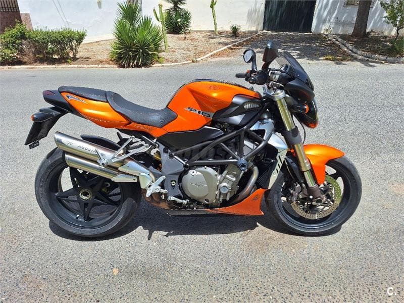 MV Agusta BRUTALE 910S – Vista 5