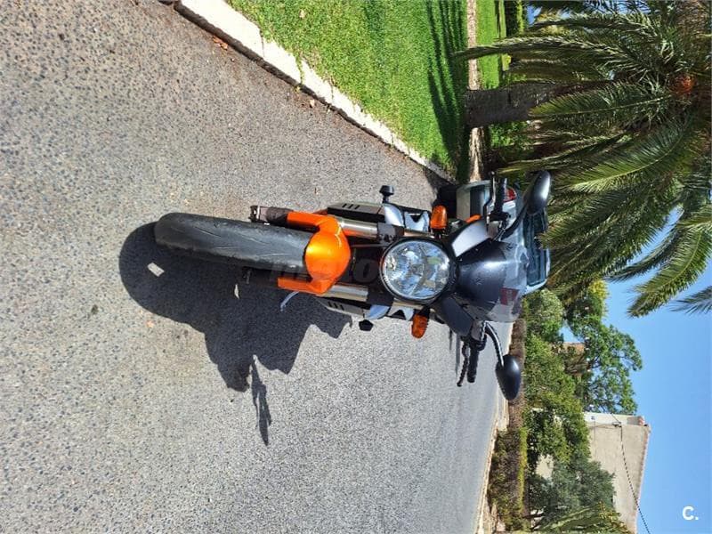 MV Agusta BRUTALE 910S – Vista 6