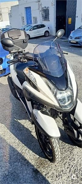 Yamaha Tricity 125 – Vista 4