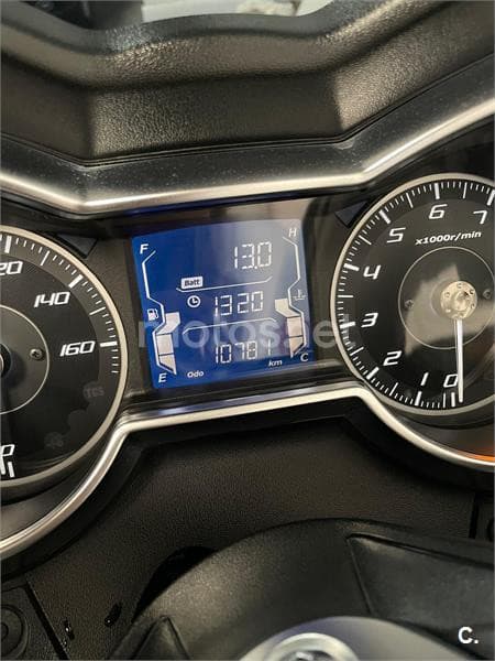 Yamaha XMAX 300 – Vista 10