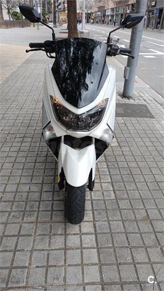 Yamaha XMAX 125 – Vista 1