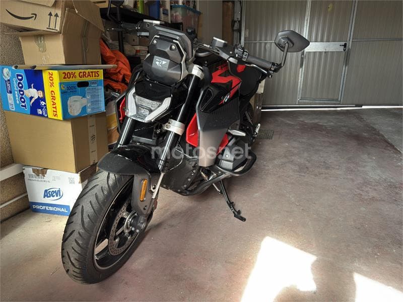 BMW R 1300 R – Vista 1