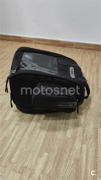 Suzuki V-Strom 1050 – Vista 11