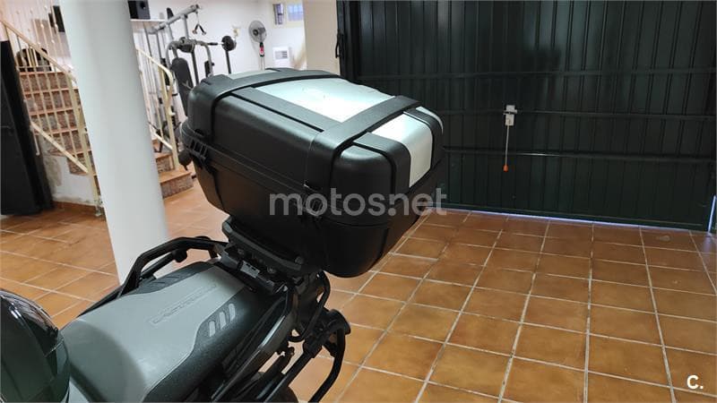 Suzuki V-Strom 1050 – Vista 9