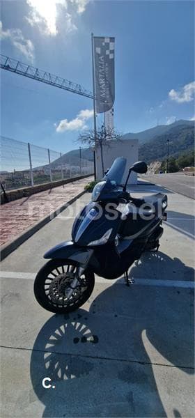 Piaggio Beverly 300 – Vista 15