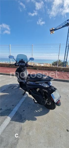 Piaggio Beverly 300 – Vista 17
