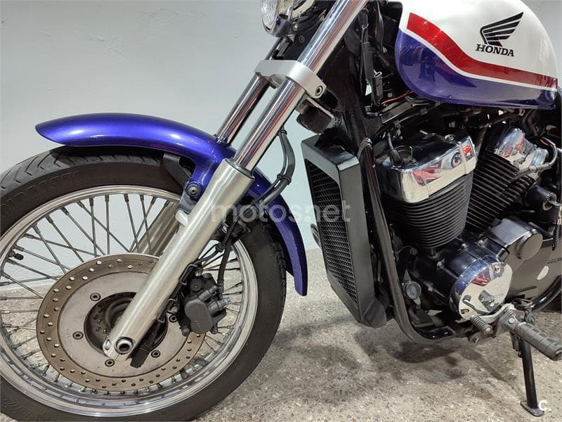 Honda VT 750 S – Vista 5